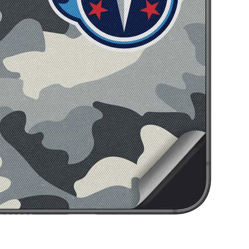 NFL Tennessee Titans Camo Galaxy S25 Skin